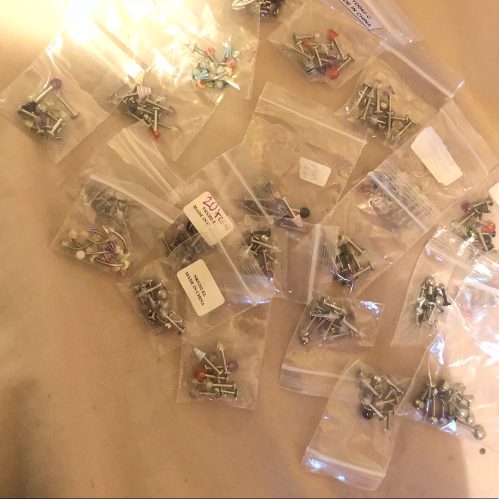 Clearance*** lip/labret jewelry assorted bag
